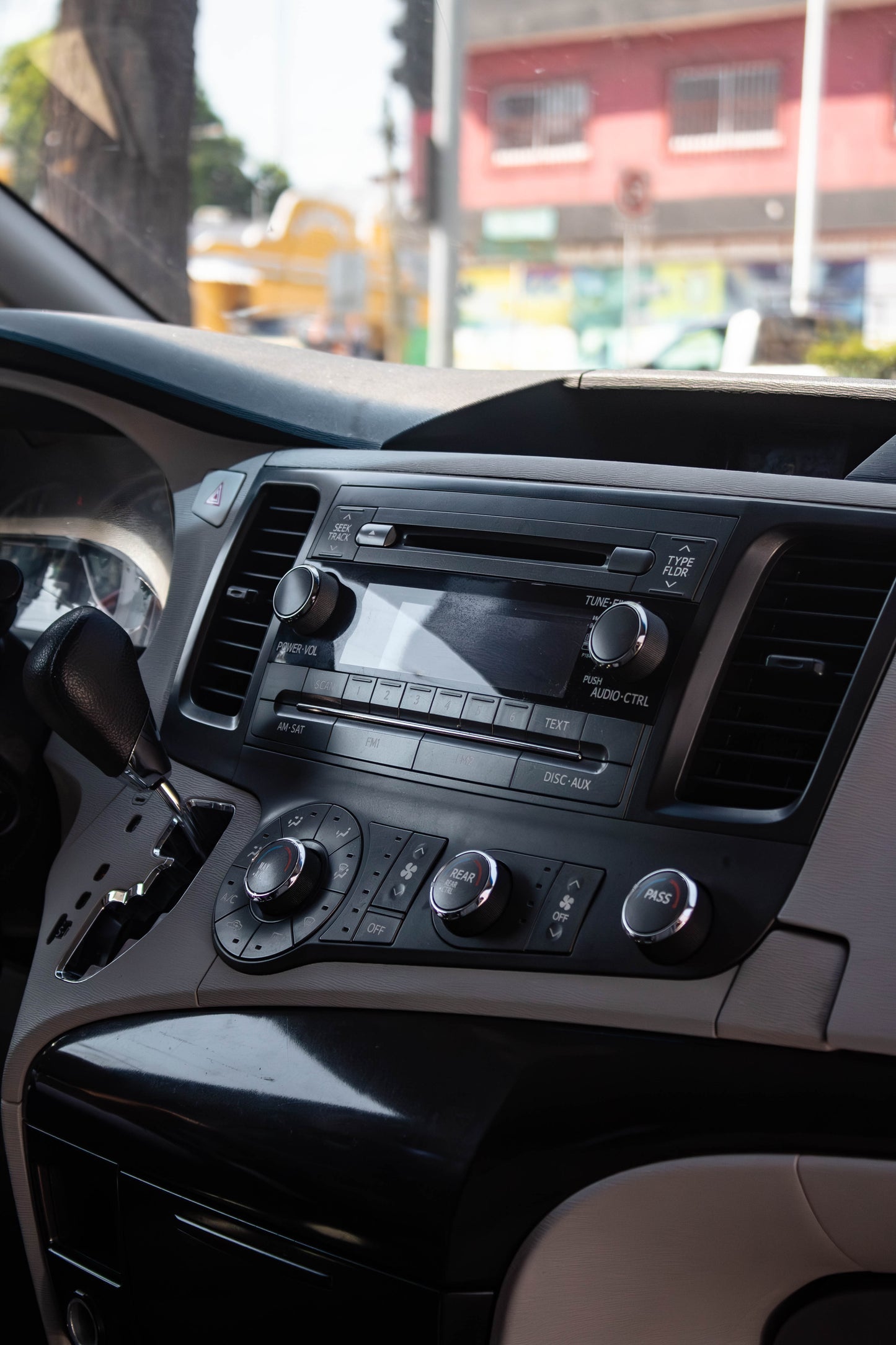2011 Toyota Sienna