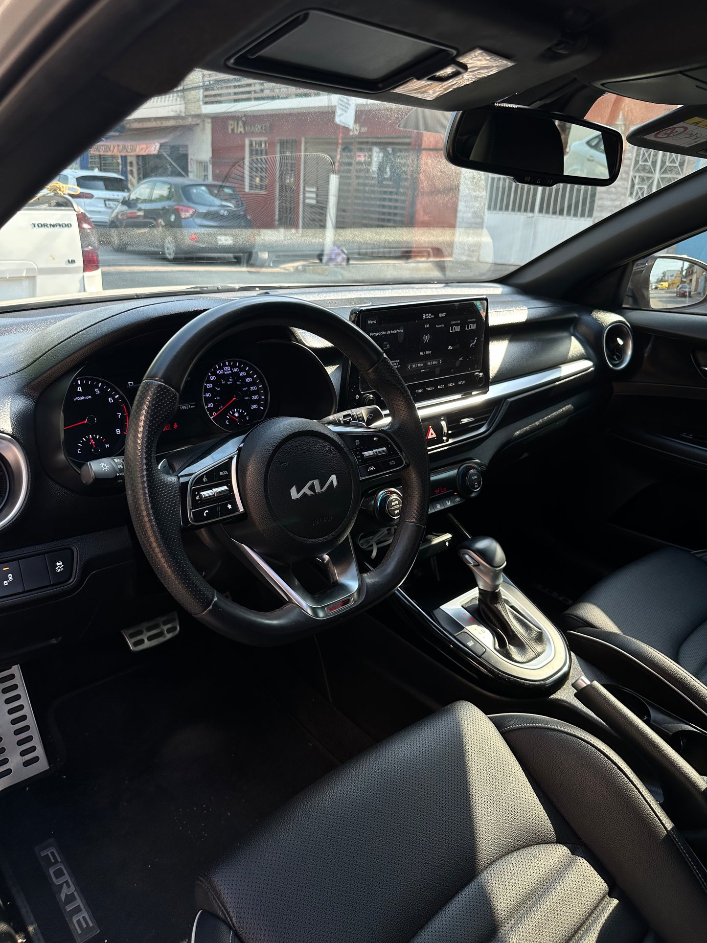 2023 Kia Forte GT Line