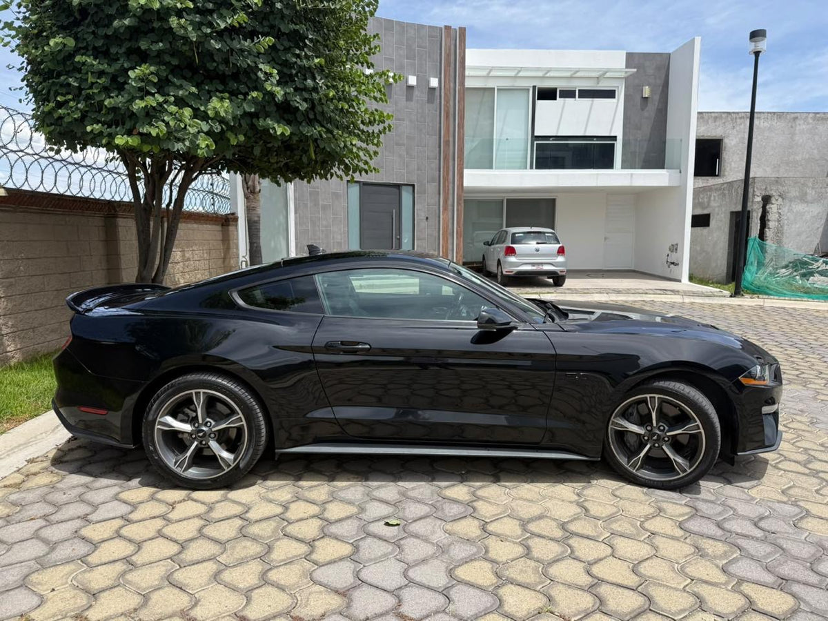 2022 Ford Mustang GT Premium Aut