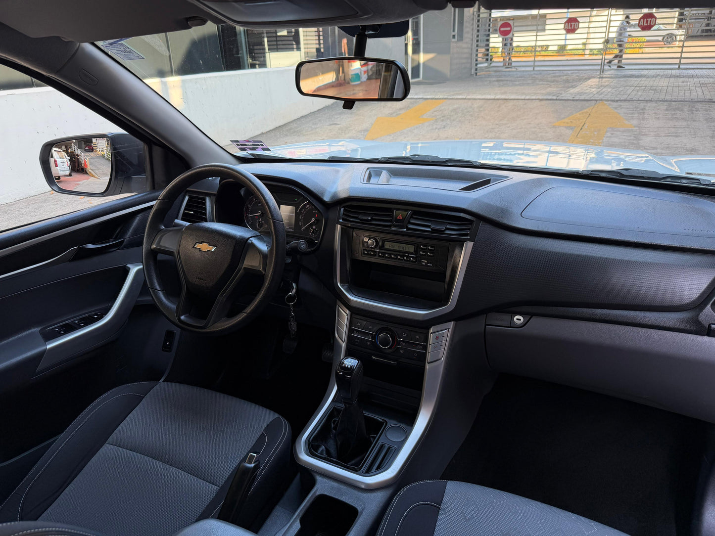 2024 Chevrolet S10 Manual