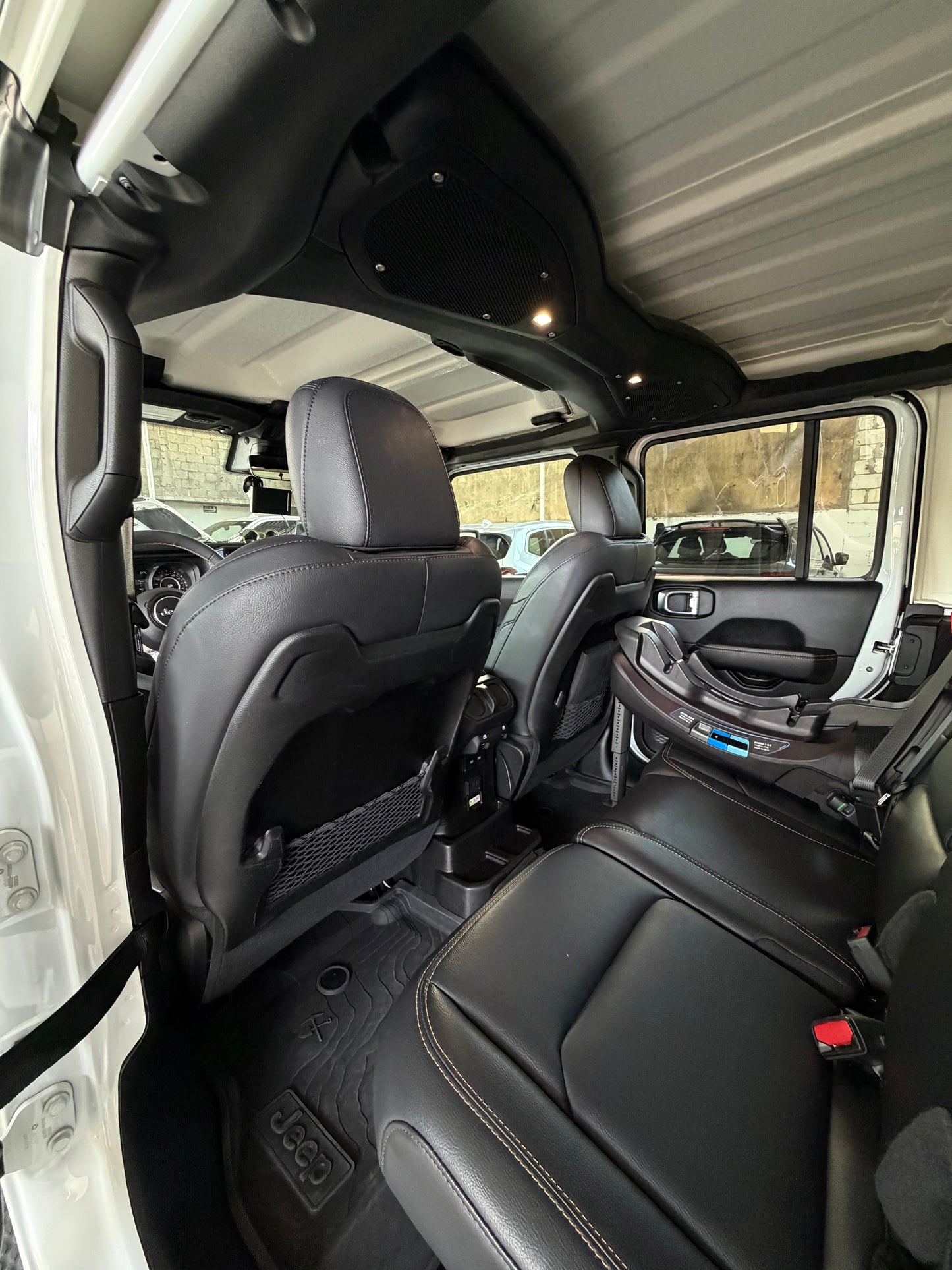2024 Jeep Unlimited Sahara