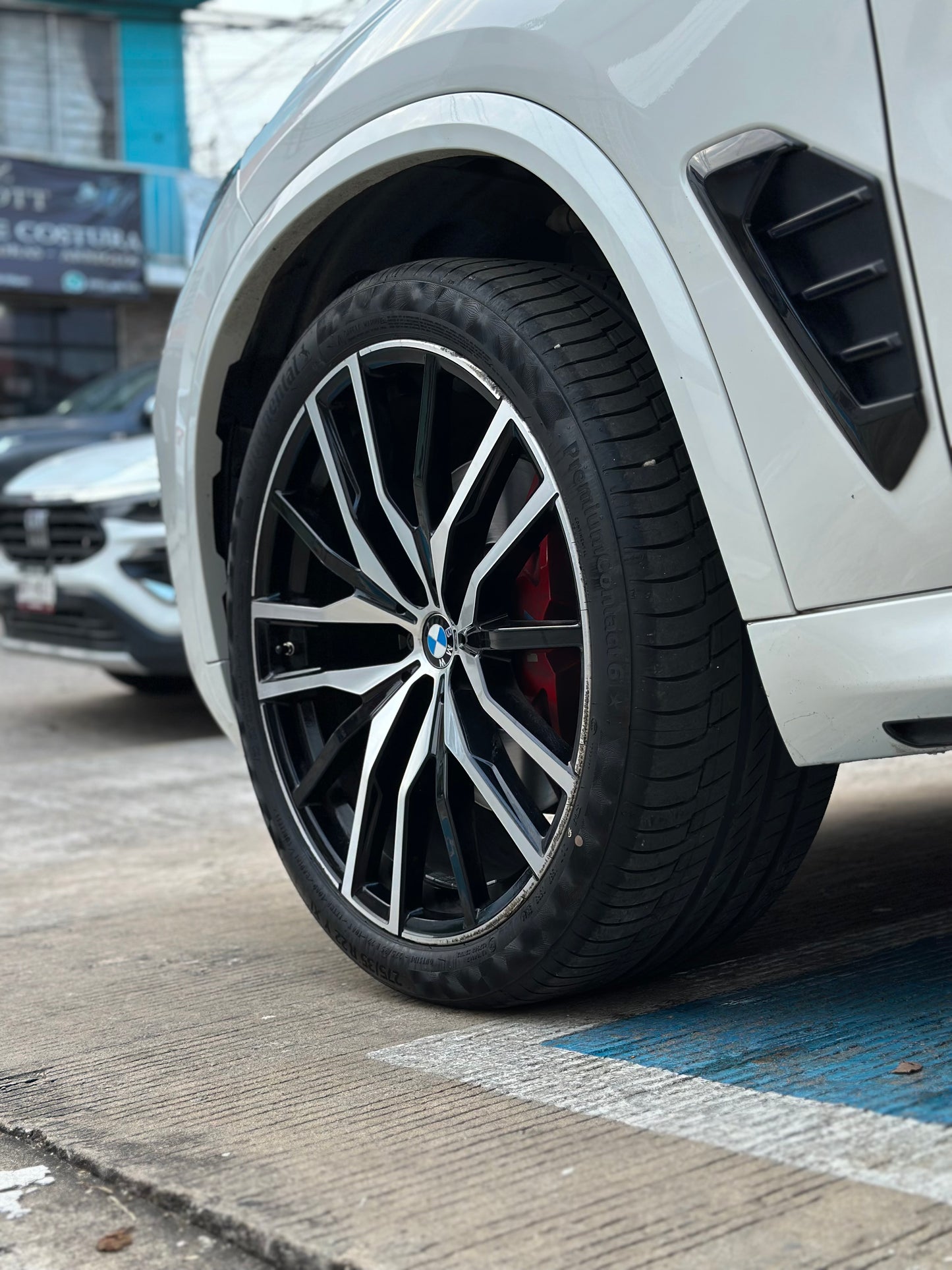 2025 BMW X5 4.0 M 30 aniversario Xdrive