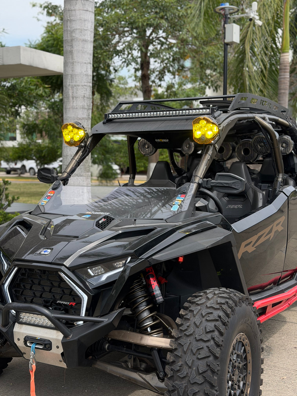 2025 Polaris RZR PRO R