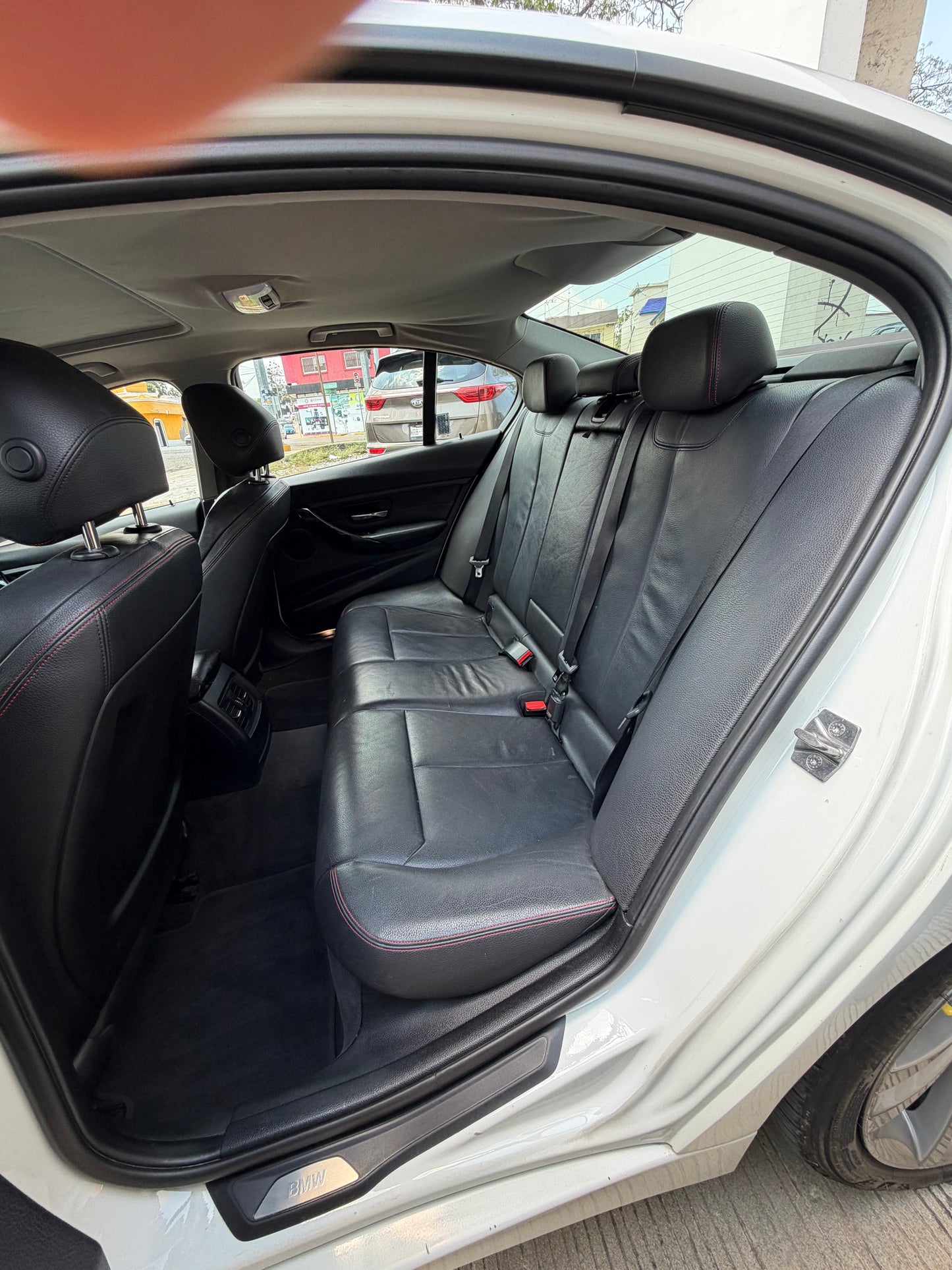2014 BMW 328 automático