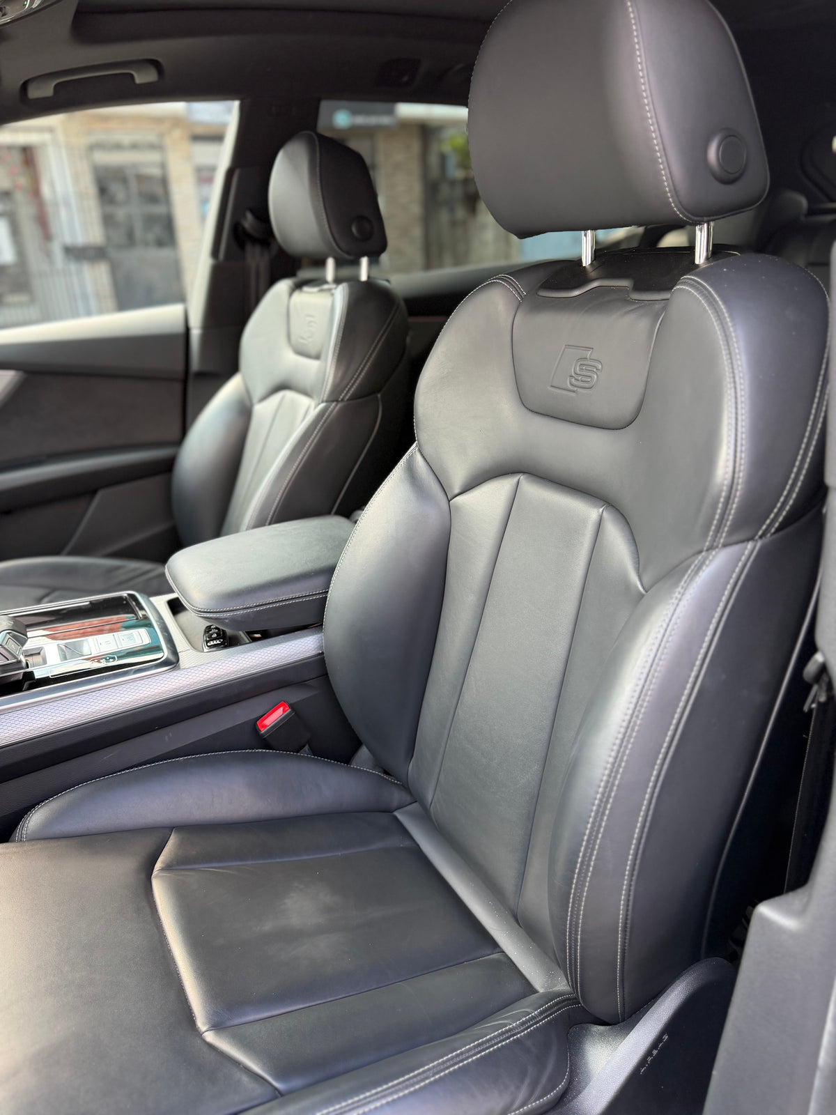 2025 Audi Q8 E PHEV