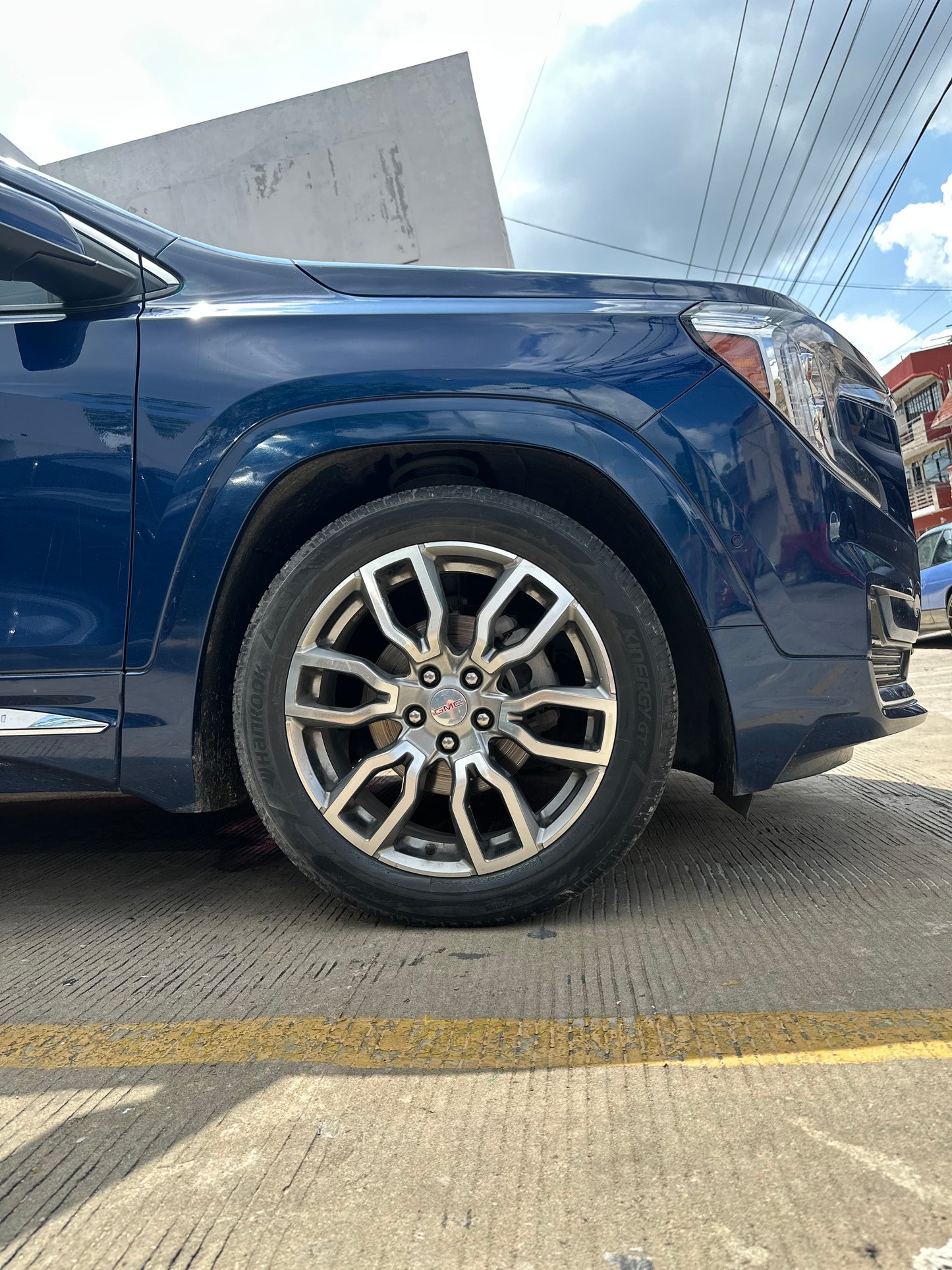 2023 GMC Terrain Denali