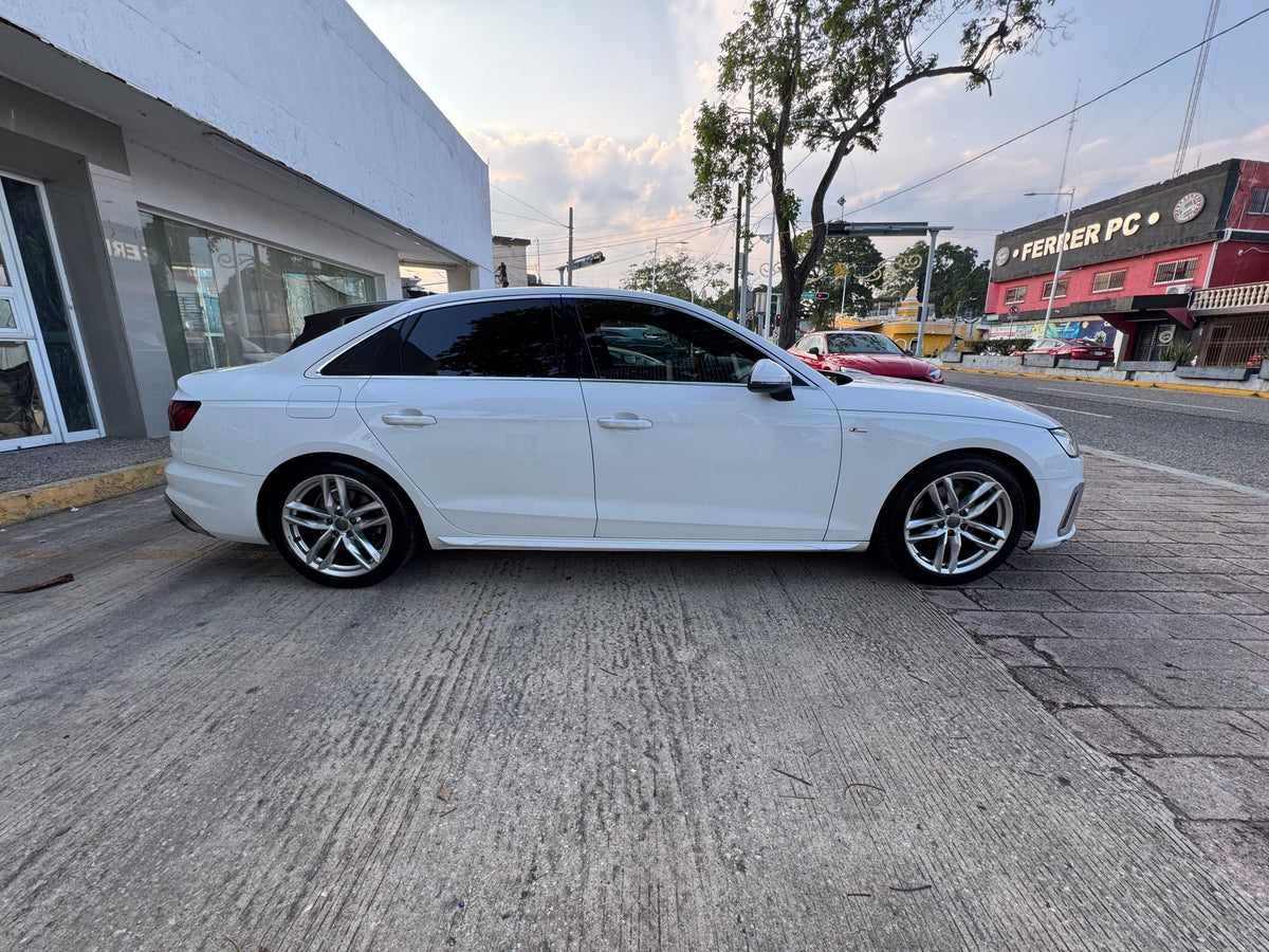 2021 Audi A4 Sline