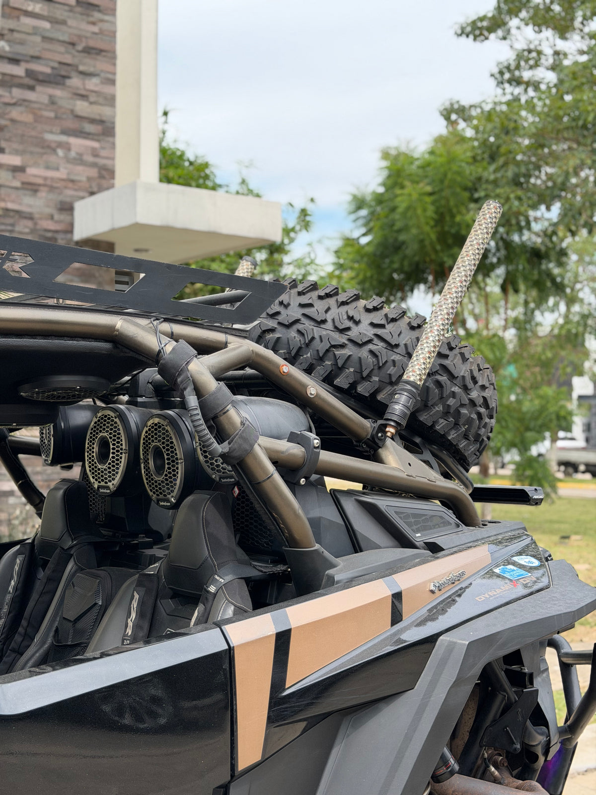 2025 Polaris RZR PRO R