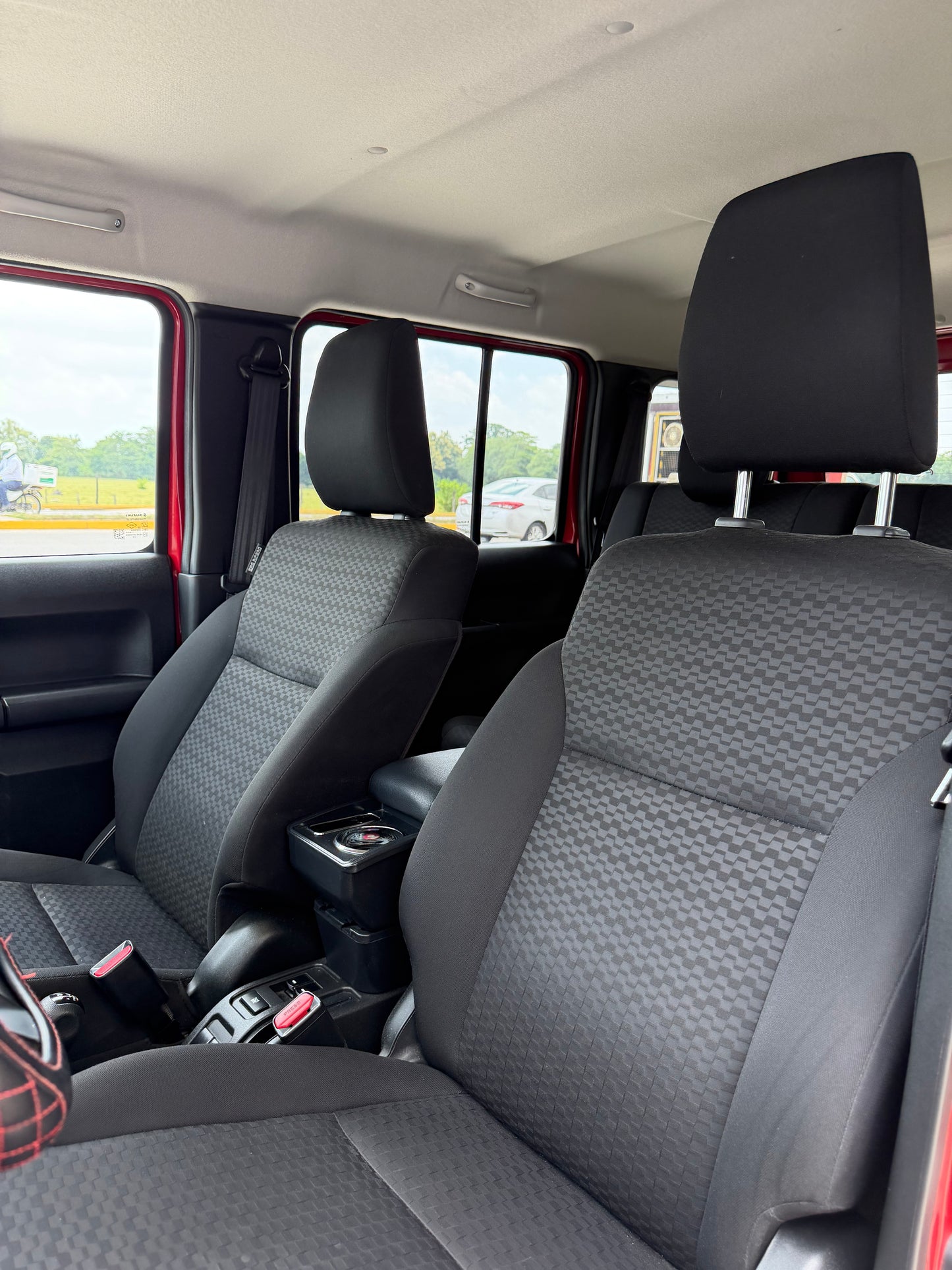 2025 Suzuki Jimny GLX 5P