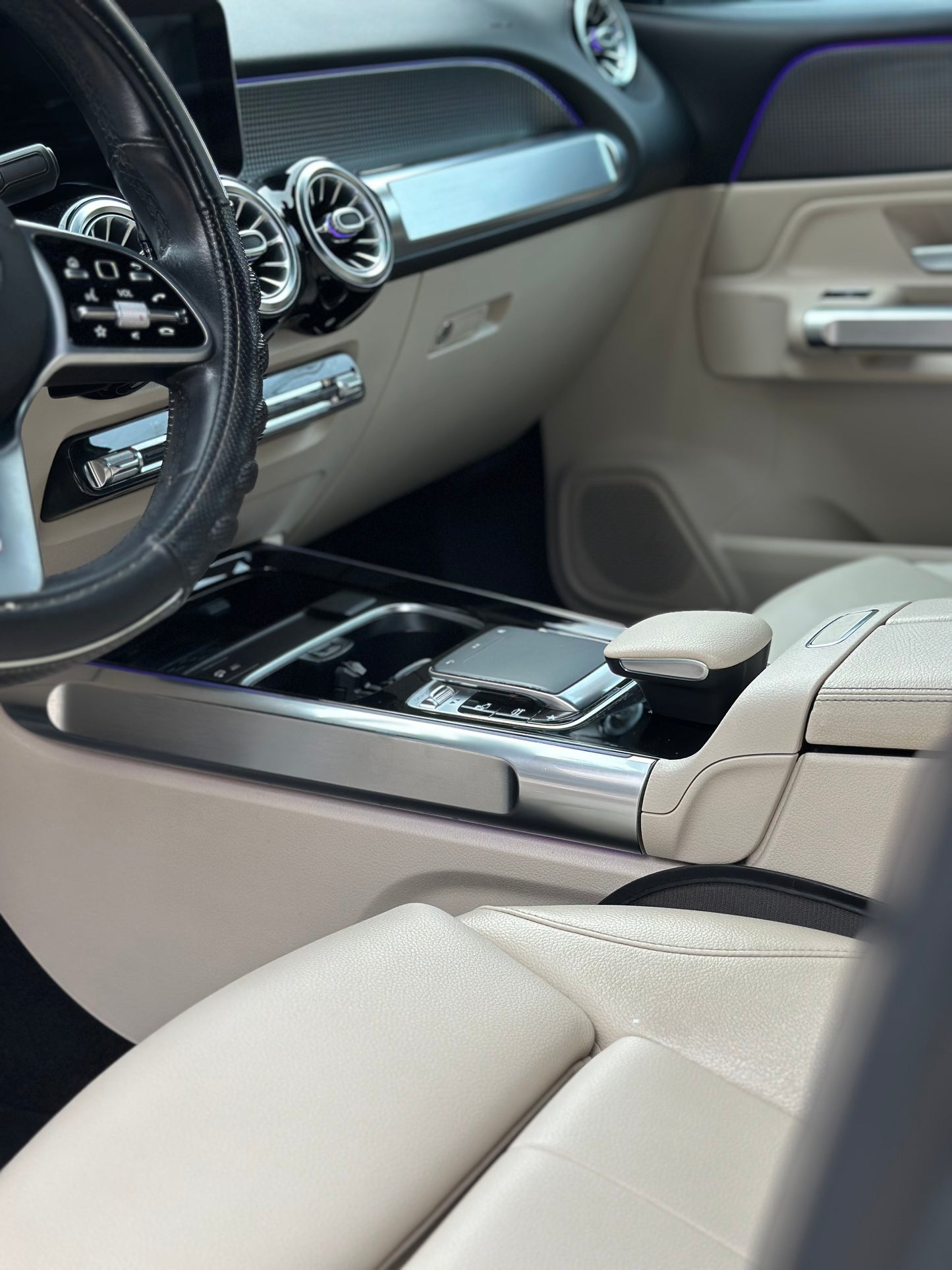 2020 Mercedes Benz GLB 250 7 Personas