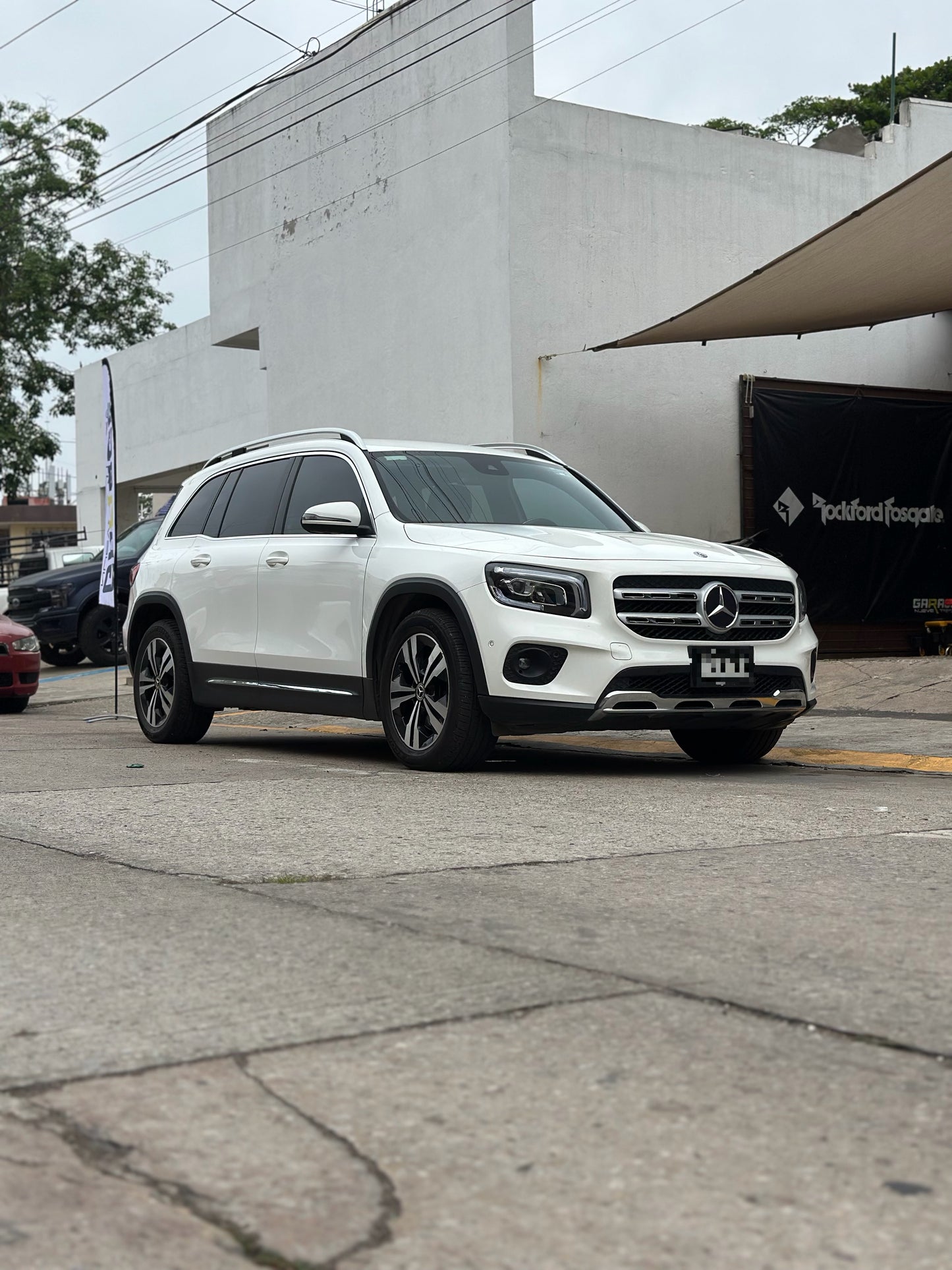 2020 Mercedes Benz GLB 250 7 Personas