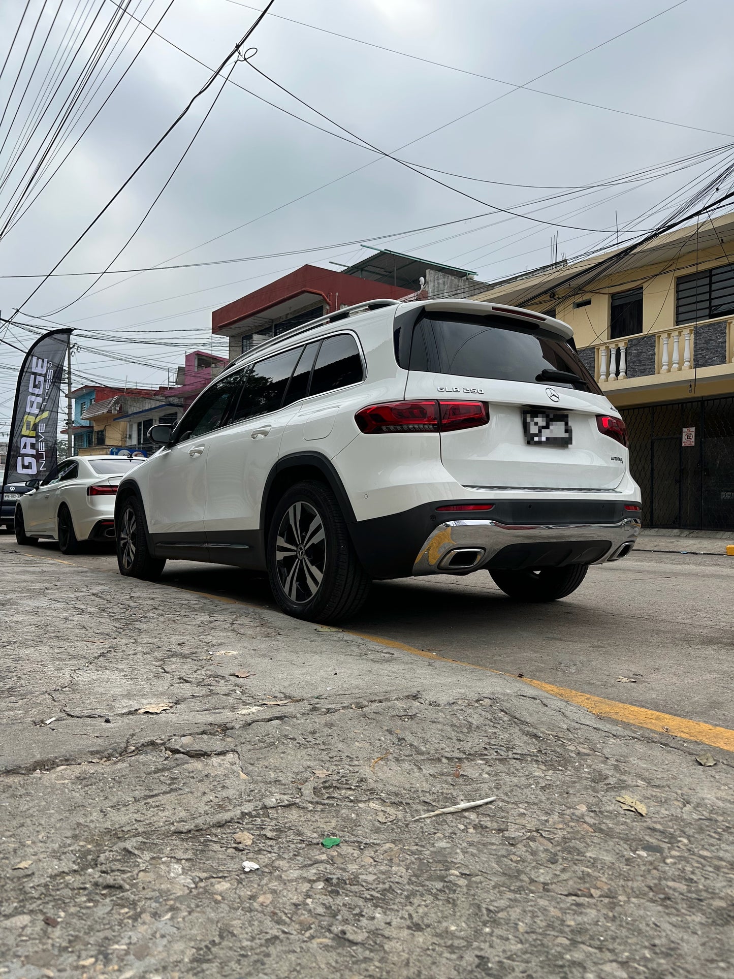 2020 Mercedes Benz GLB 250 7 Personas