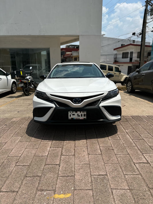 2023 Toyota Camry SE NS Hibrido