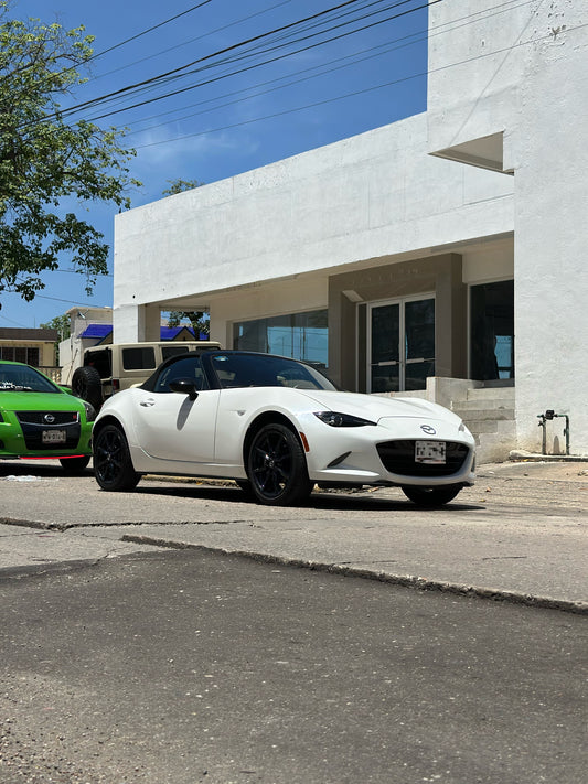 2023 Mazda MX-5 Manual