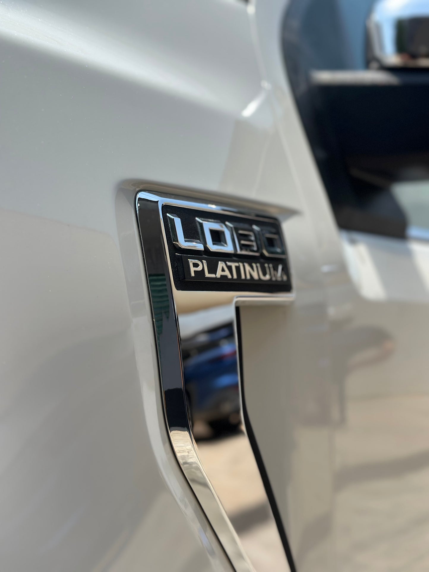2022 Ford Lobo Platinum