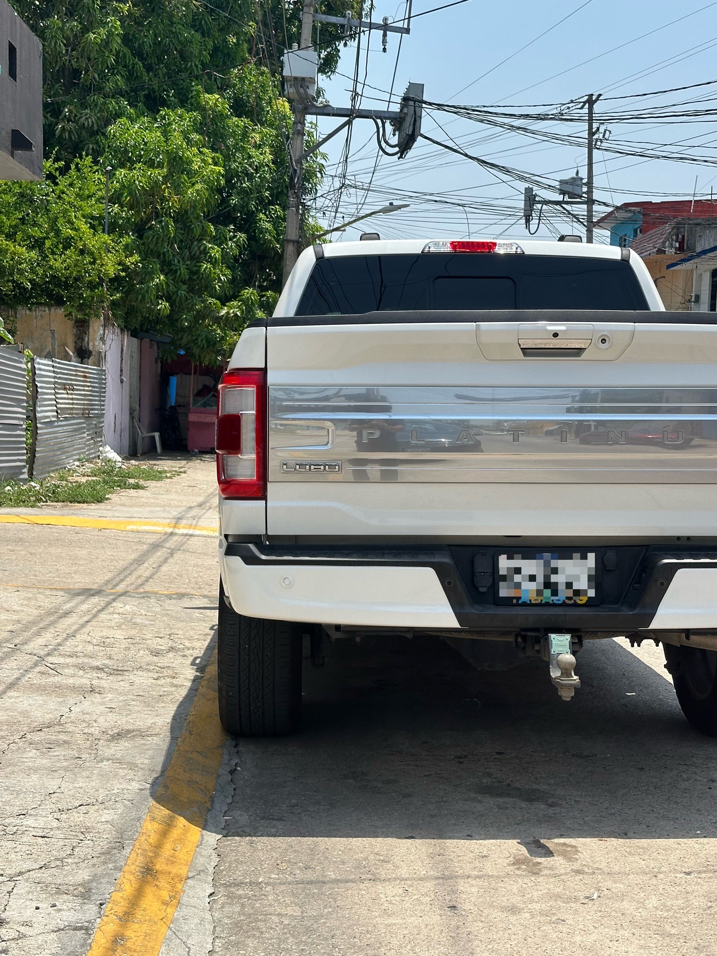 2022 Ford Lobo Platinum